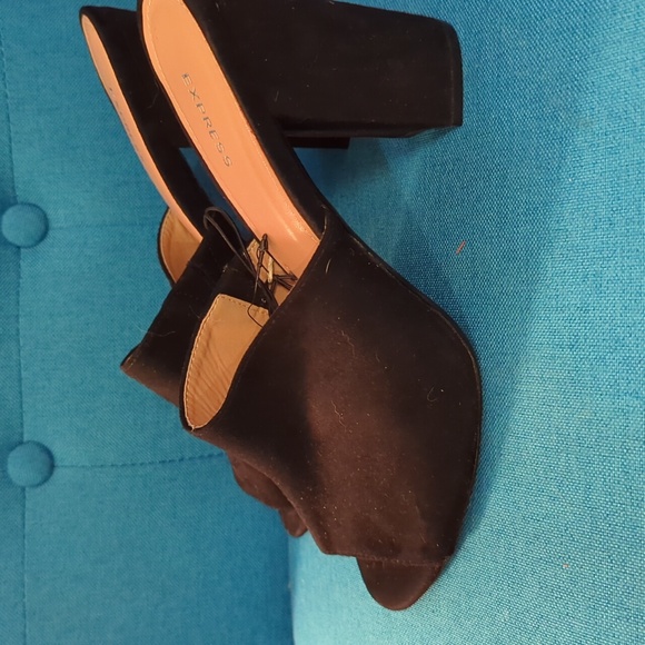 EXPRESS black suede like open toe dressy high heel style sandals - Picture 4 of 8